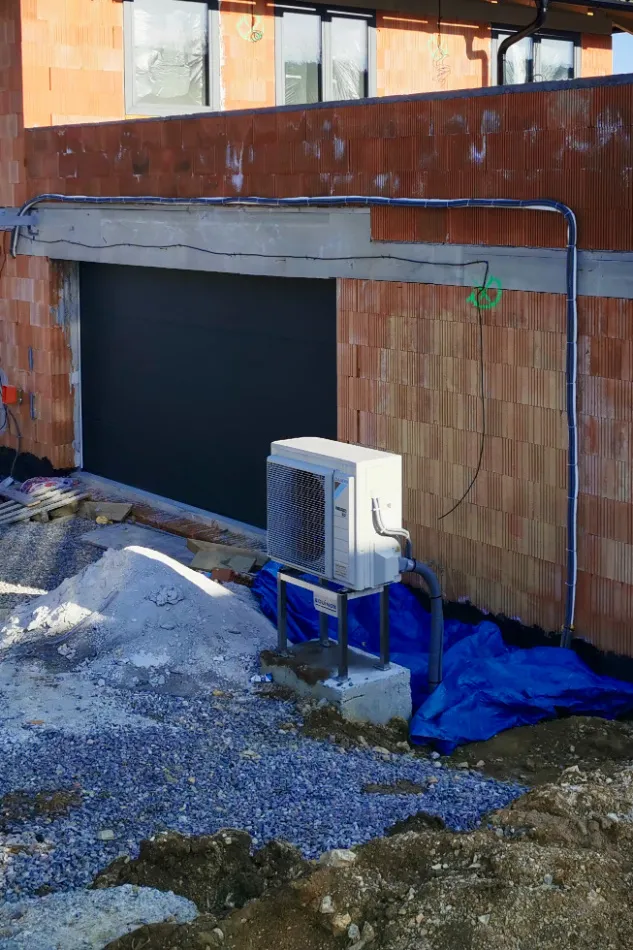 Tepelné čerpadlo vzduch voda Daikin Altherma 3 8kW s chladením rodinný dom Banská Bystrica