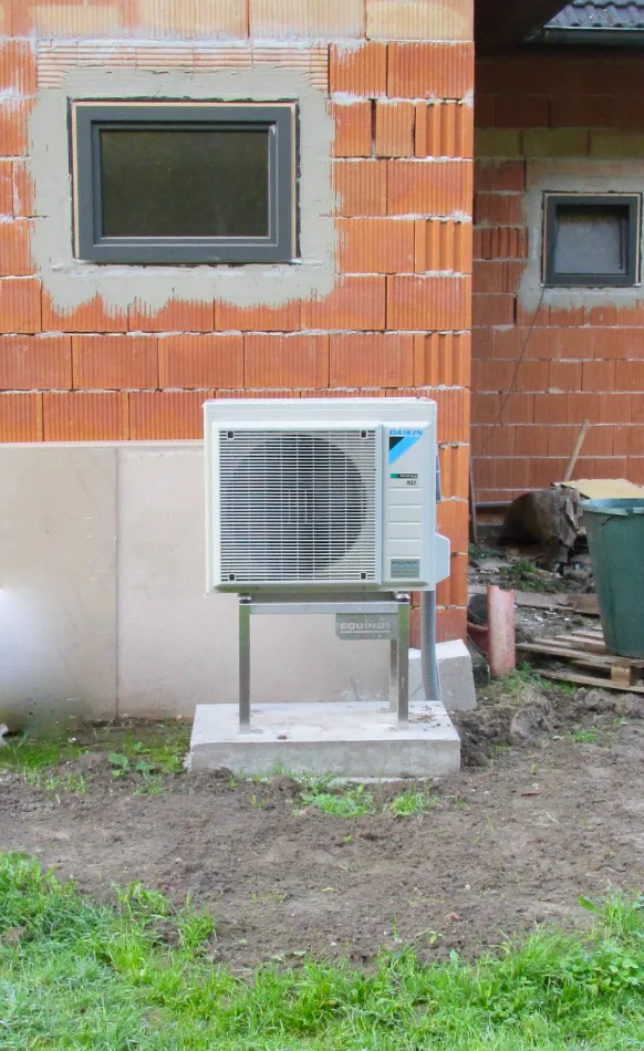Tepelné čerpadlo vzduch voda Daikin Altherma 3 8kW s chladením rodinný dom Budča