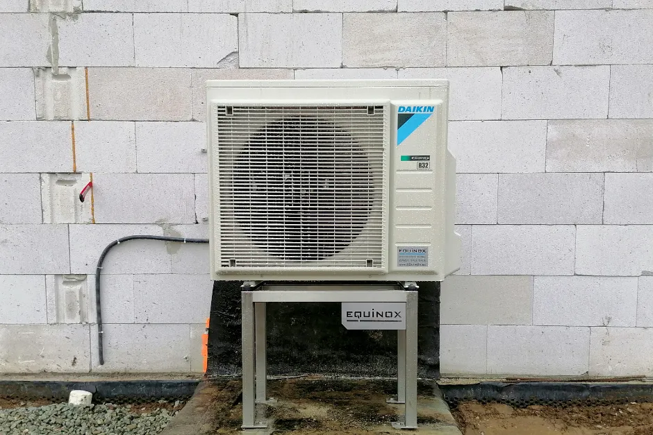 Tepelné čerpadlo vzduch voda Daikin Altherma 3 8kW s chladením rodinný dom Budimír