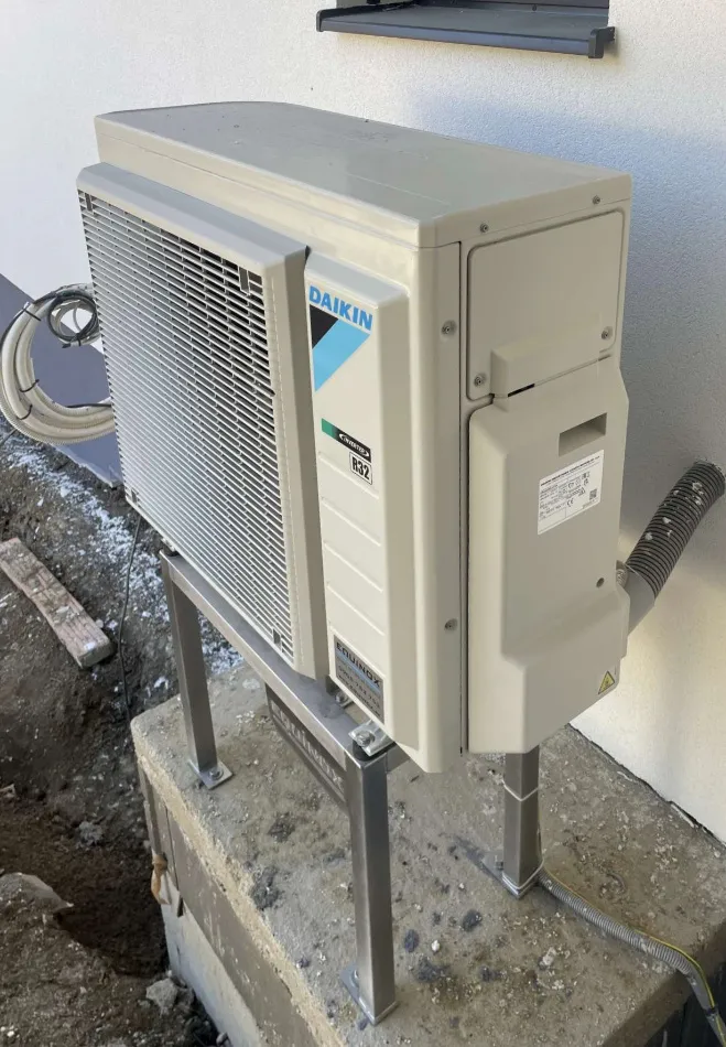 Tepelné čerpadlo vzduch voda Daikin Altherma 3 8kW s chladením rodinný dom Chtelnica