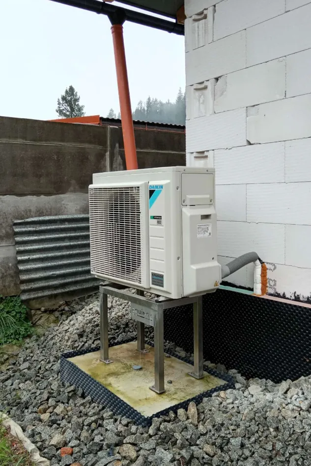 Tepelné čerpadlo vzduch voda Daikin Altherma 3 8kW s chladením rodinný dom Čierny Balog