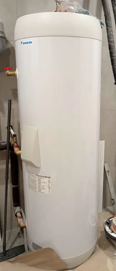 Tepelné čerpadlo vzduch voda Daikin Altherma 3 8kW s chladením rodinný dom Čierny Balog