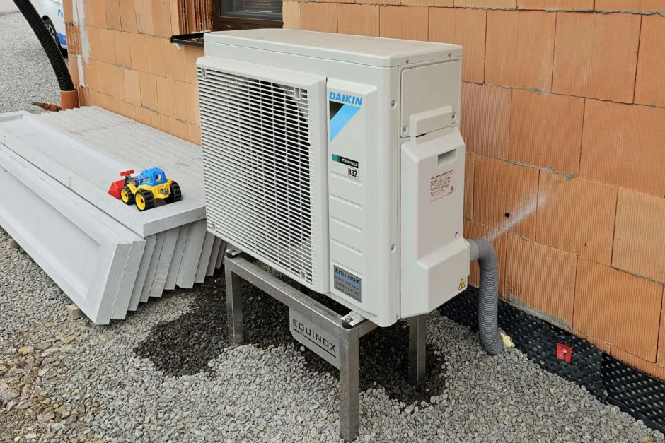 Tepelné čerpadlo vzduch voda Daikin Altherma 3 8kW s chladením rodinný dom Detva