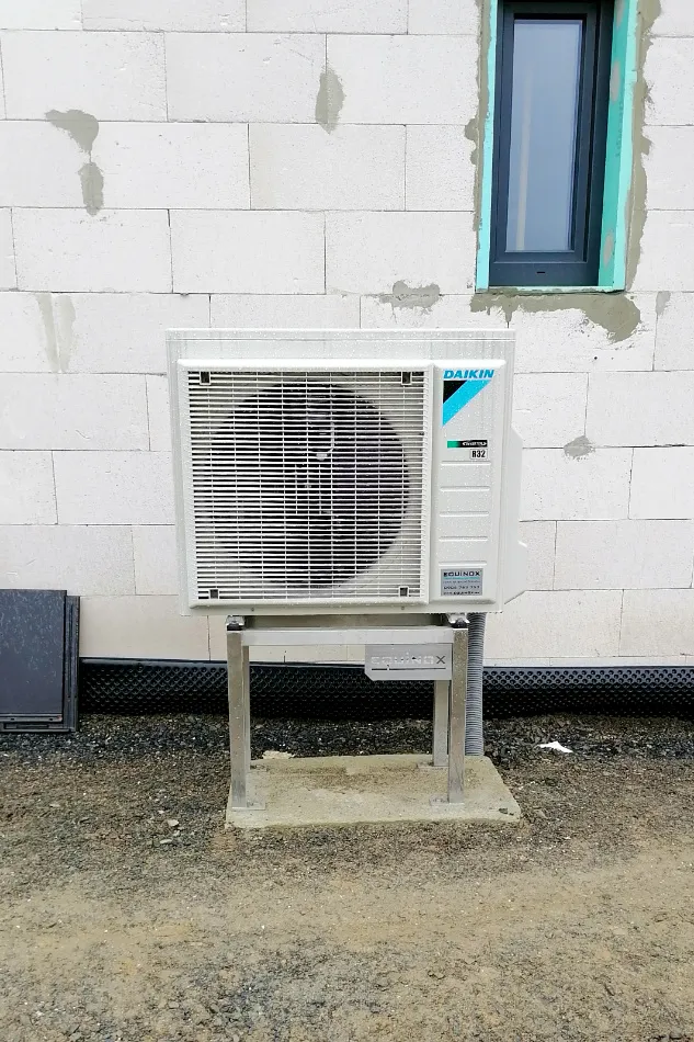 Tepelné čerpadlo vzduch voda Daikin Altherma 3 8kW s chladením rodinný dom Dúbravy