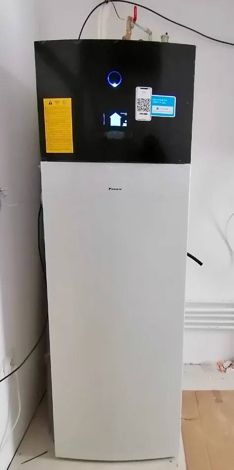 Tepelné čerpadlo vzduch voda Daikin Altherma 3 8kW s chladením rodinný dom Hlohovec