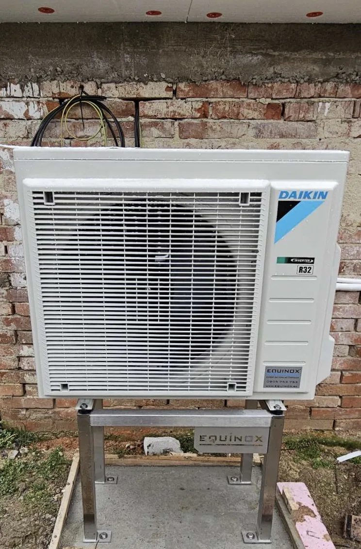 Tepelné čerpadlo vzduch voda Daikin Altherma 3 8kW s chladením rodinný dom Hontianska Vrbica