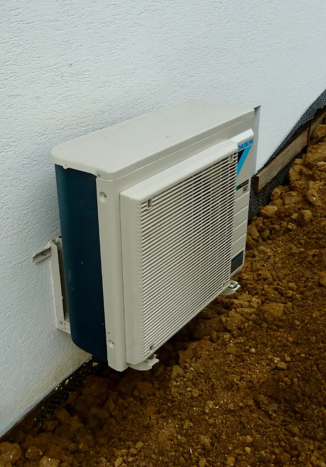 Tepelné čerpadlo vzduch voda Daikin Altherma 3 8kW s chladením rodinný dom Horné Trhovište