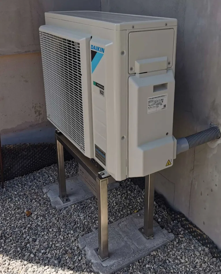 Tepelné čerpadlo vzduch voda Daikin Altherma 3 8kW s chladením rodinný dom Horný Lieskov