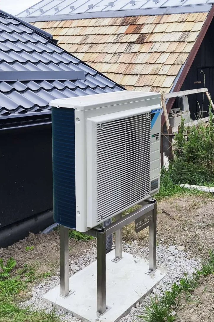 Tepelné čerpadlo vzduch voda Daikin Altherma 3 8kW s chladením rodinný dom Hrochoť