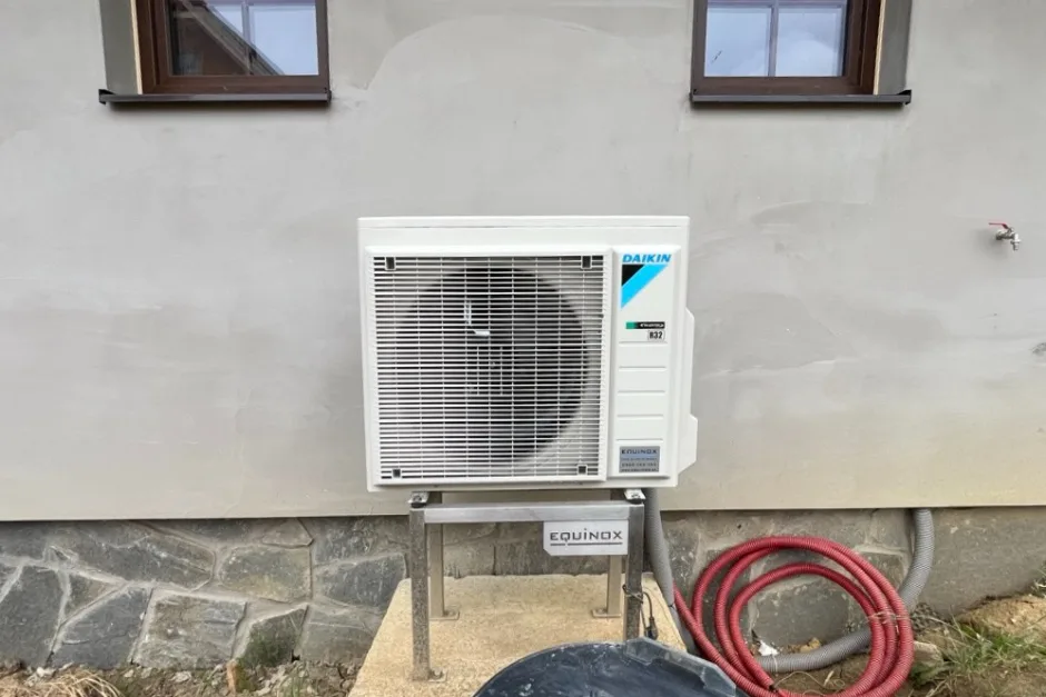 Tepelné čerpadlo vzduch voda Daikin Altherma 3 8kW s chladením rodinný dom Ižipovce
