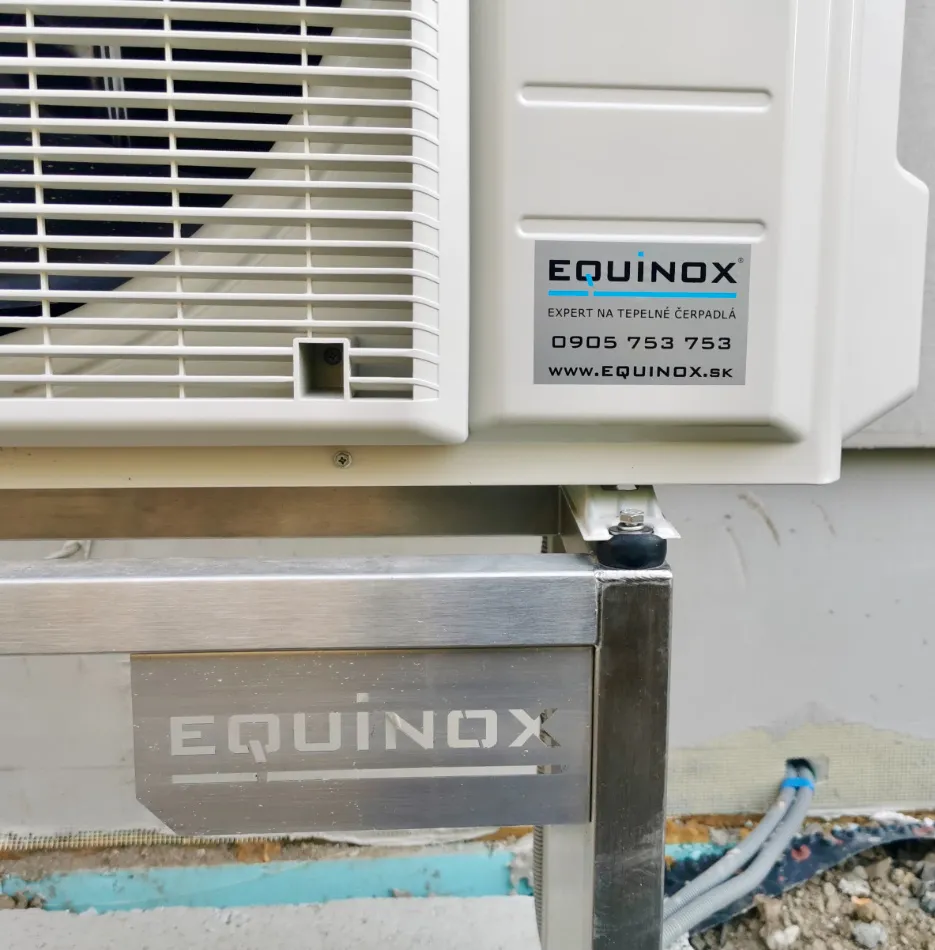 Tepelné čerpadlo vzduch voda Daikin Altherma 3 8kW s chladením rodinný dom Janova Lehota