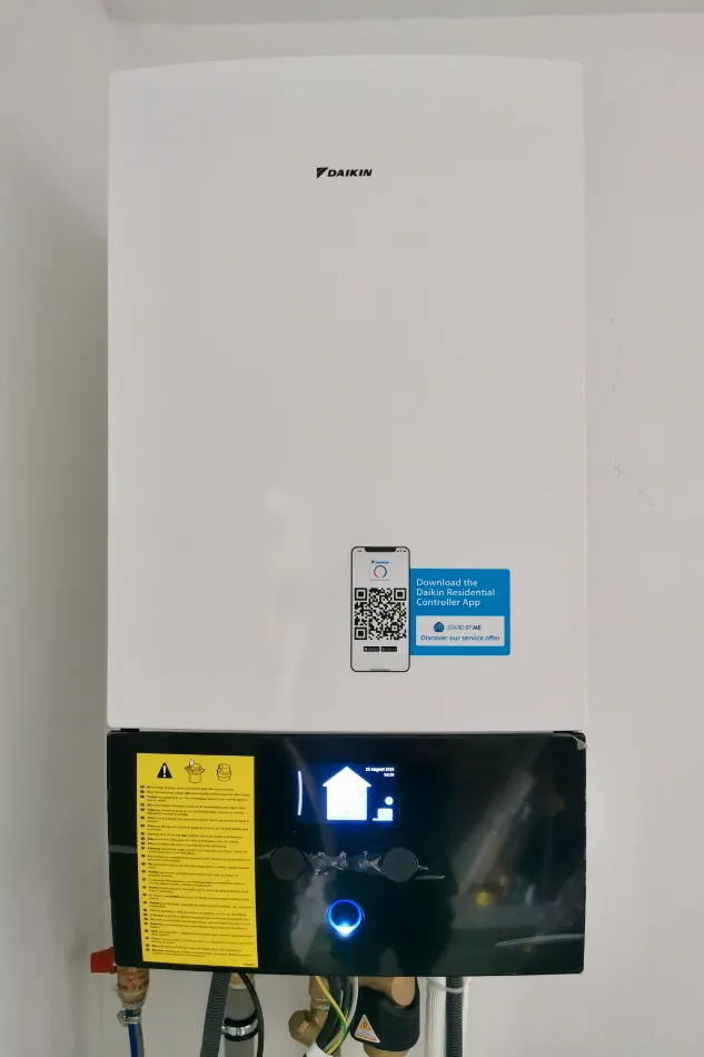 Tepelné čerpadlo vzduch voda Daikin Altherma 3 8kW s chladením rodinný dom Janova Lehota