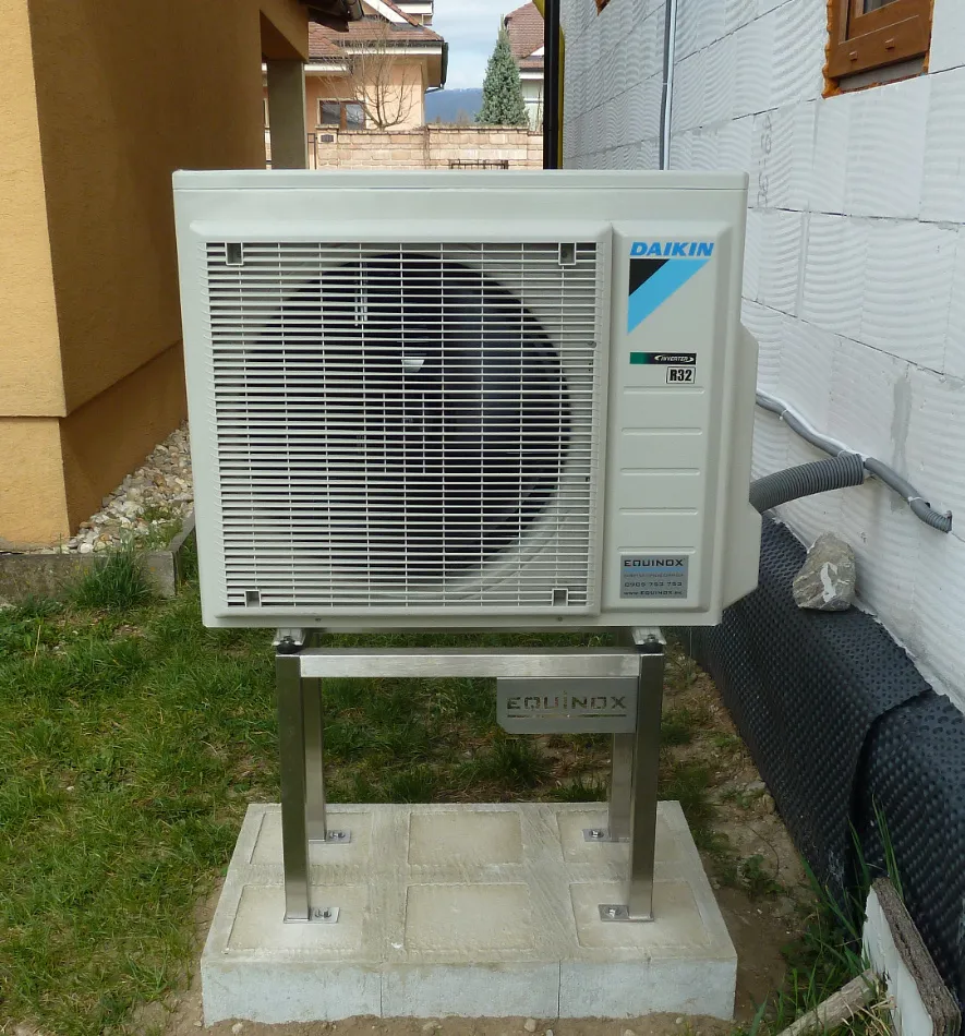 Tepelné čerpadlo vzduch voda Daikin Altherma 3 8kW s chladením rodinný dom Kameničany