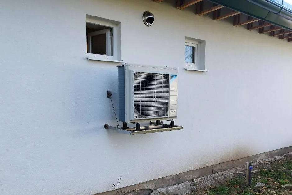 Tepelné čerpadlo vzduch voda Daikin Altherma 3 8kW s chladením rodinný dom Komjatice