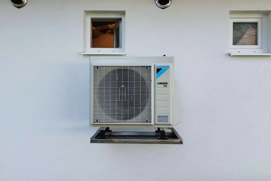 Tepelné čerpadlo vzduch voda Daikin Altherma 3 8kW s chladením rodinný dom Komjatice