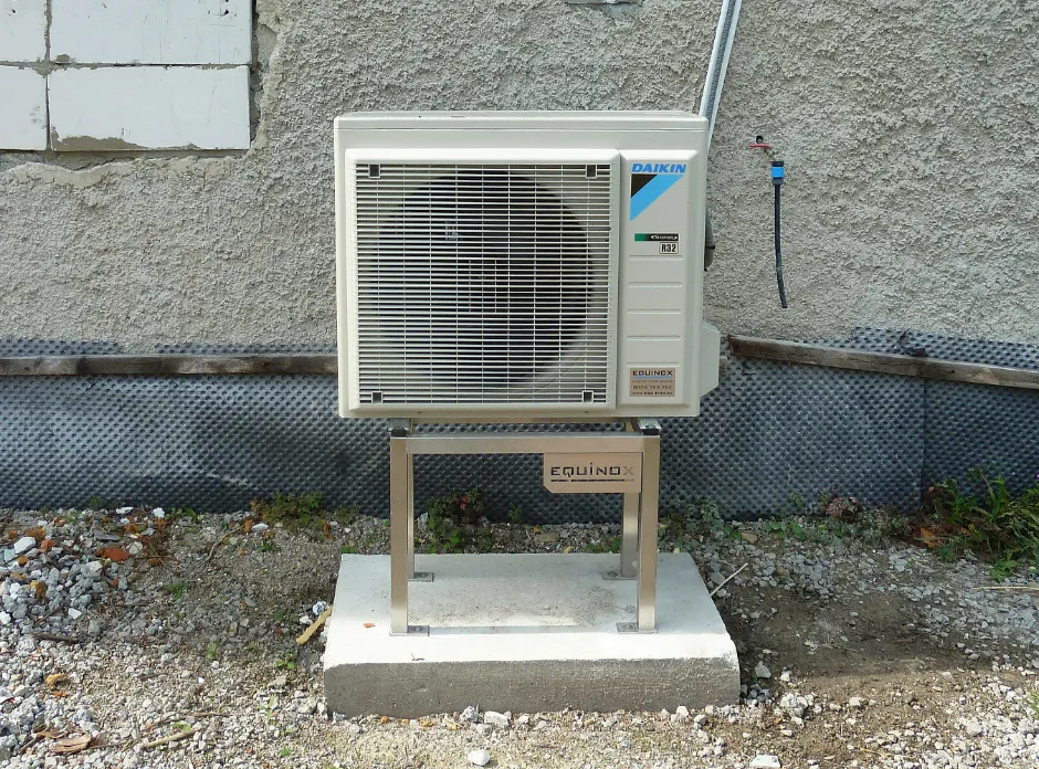 Tepelné čerpadlo vzduch voda Daikin Altherma 3 8kW s chladením rodinný dom Komjatná