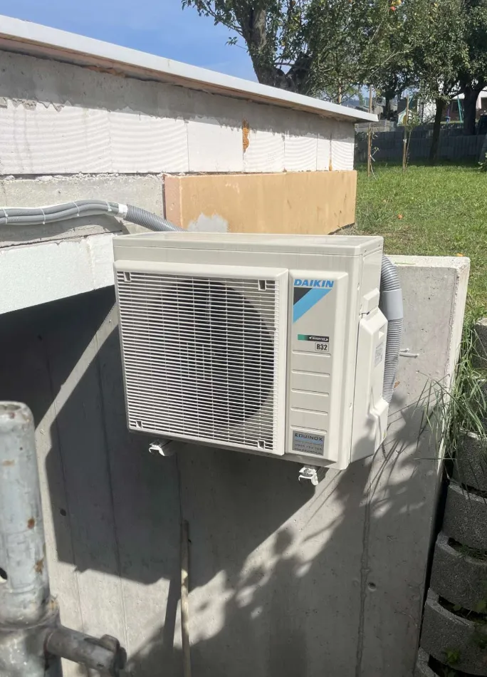 Tepelné čerpadlo vzduch voda Daikin Altherma 3 8kW s chladením rodinný dom Kynceľová