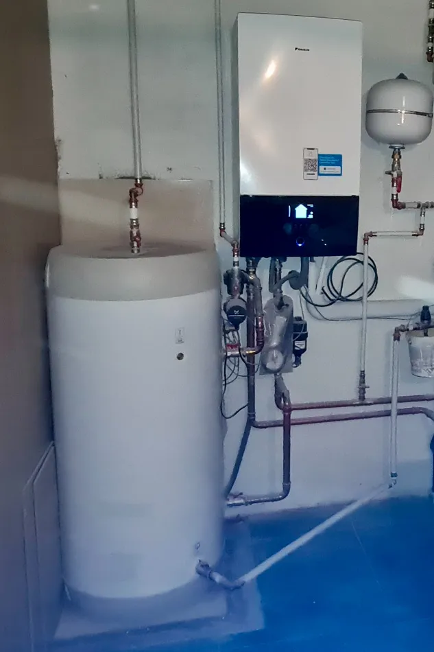 Tepelné čerpadlo vzduch voda Daikin Altherma 3 8kW s chladením rodinný dom Levice