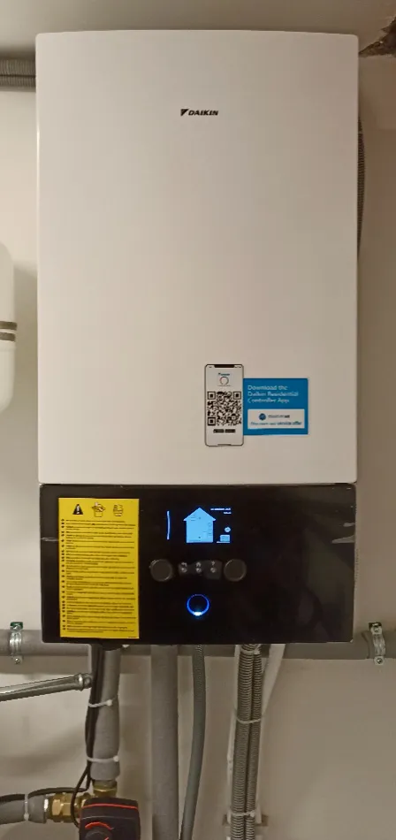 Tepelné čerpadlo vzduch voda Daikin Altherma 3 8kW s chladením rodinný dom Lukové