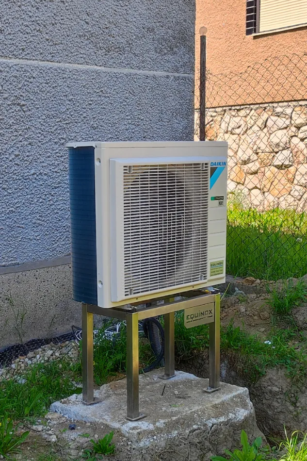 Tepelné čerpadlo vzduch voda Daikin Altherma 3 8kW s chladením rodinný dom Lupoč
