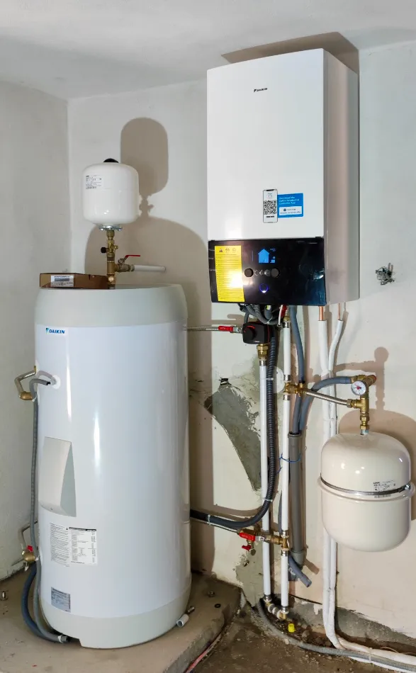 Tepelné čerpadlo vzduch voda Daikin Altherma 3 8kW s chladením rodinný dom Lupoč