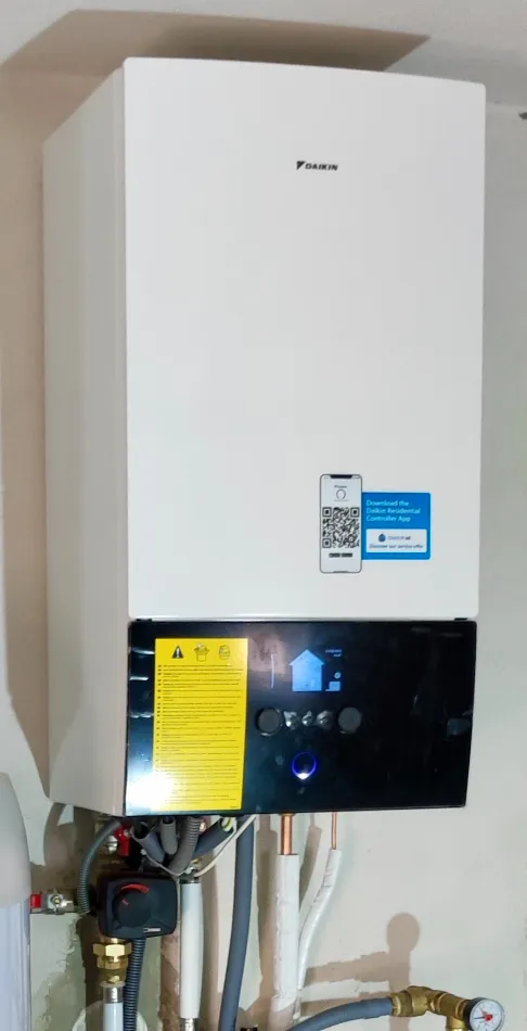 Tepelné čerpadlo vzduch voda Daikin Altherma 3 8kW s chladením rodinný dom Lupoč