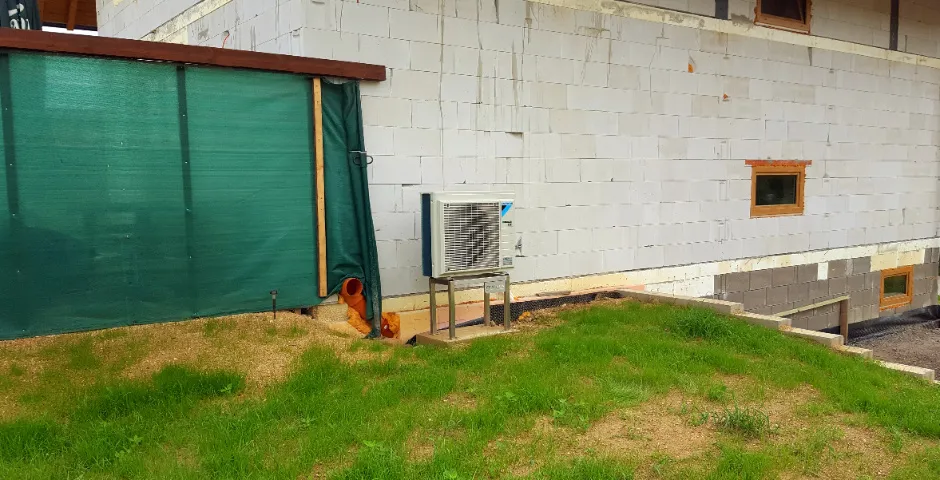 Tepelné čerpadlo vzduch voda Daikin Altherma 3 8kW s chladením rodinný dom Malinová