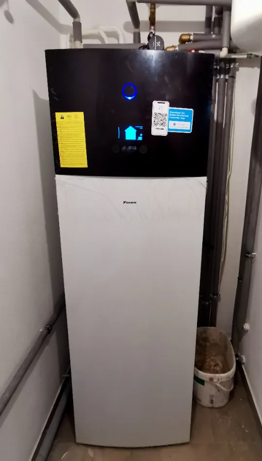 Tepelné čerpadlo vzduch voda Daikin Altherma 3 8kW s chladením rodinný dom Margecany