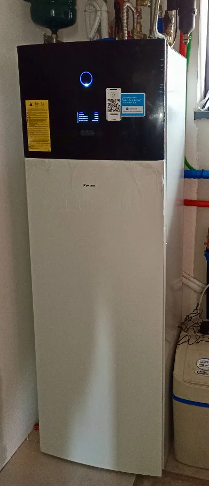 Tepelné čerpadlo vzduch voda Daikin Altherma 3 8kW s chladením rodinný dom Miloslavov