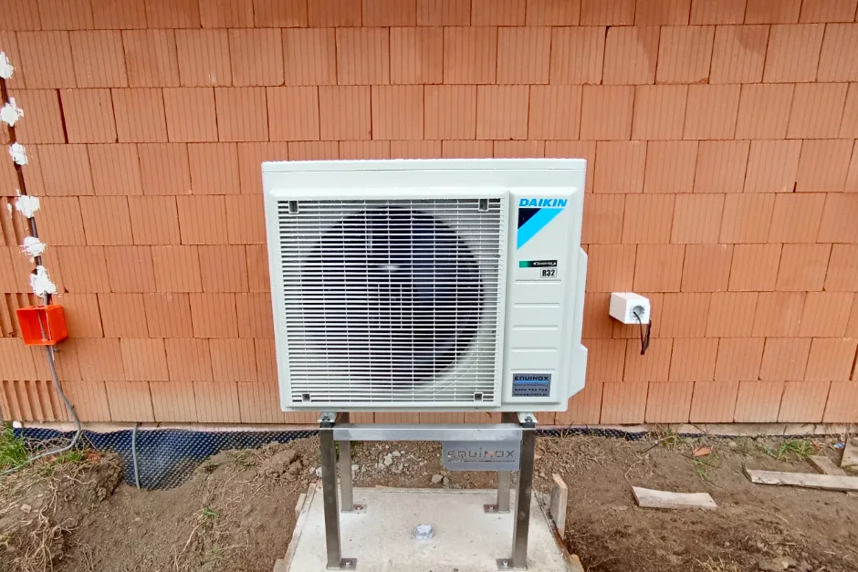 Tepelné čerpadlo vzduch voda Daikin Altherma 3 8kW s chladením rodinný dom Mlynica