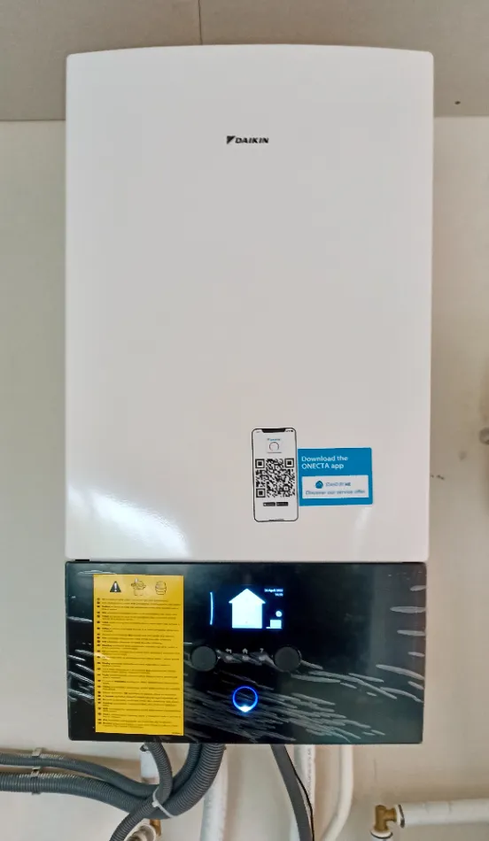 Tepelné čerpadlo vzduch voda Daikin Altherma 3 8kW s chladením rodinný dom Mlynica