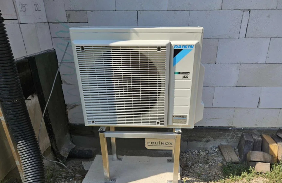 Tepelné čerpadlo vzduch voda Daikin Altherma 3 8kW s chladením rodinný dom Nová Baňa