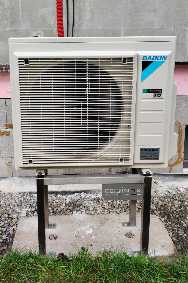 Tepelné čerpadlo vzduch voda Daikin Altherma 3 8kW s chladením rodinný dom Nová Baňa