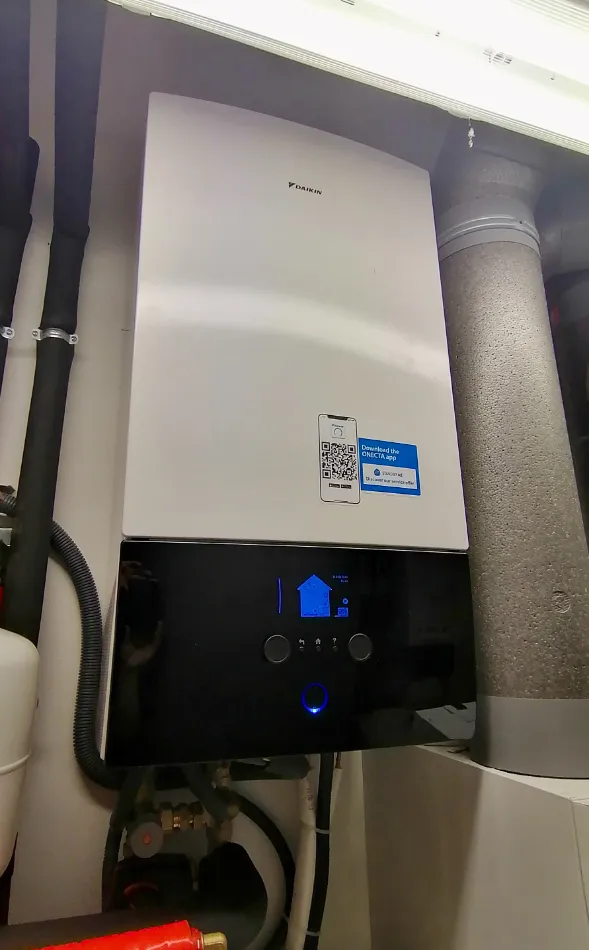 Tepelné čerpadlo vzduch voda Daikin Altherma 3 8kW s chladením rodinný dom Pezinok