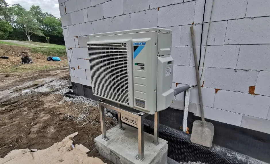 Tepelné čerpadlo vzduch voda Daikin Altherma 3 8kW s chladením rodinný dom Pitelová