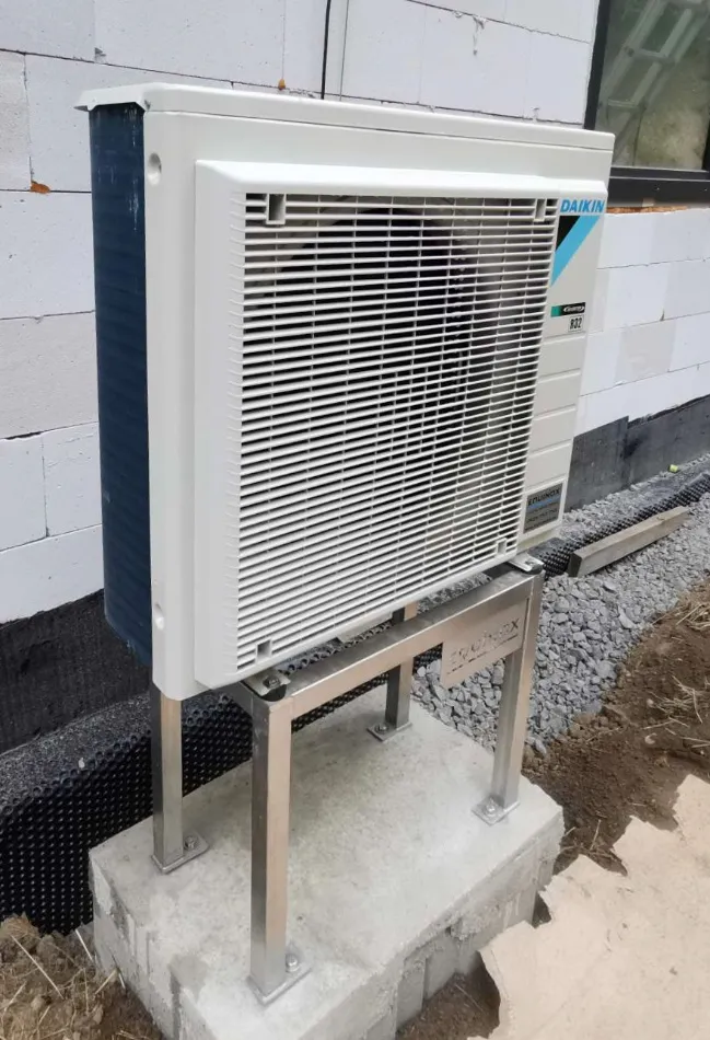 Tepelné čerpadlo vzduch voda Daikin Altherma 3 8kW s chladením rodinný dom Pitelová
