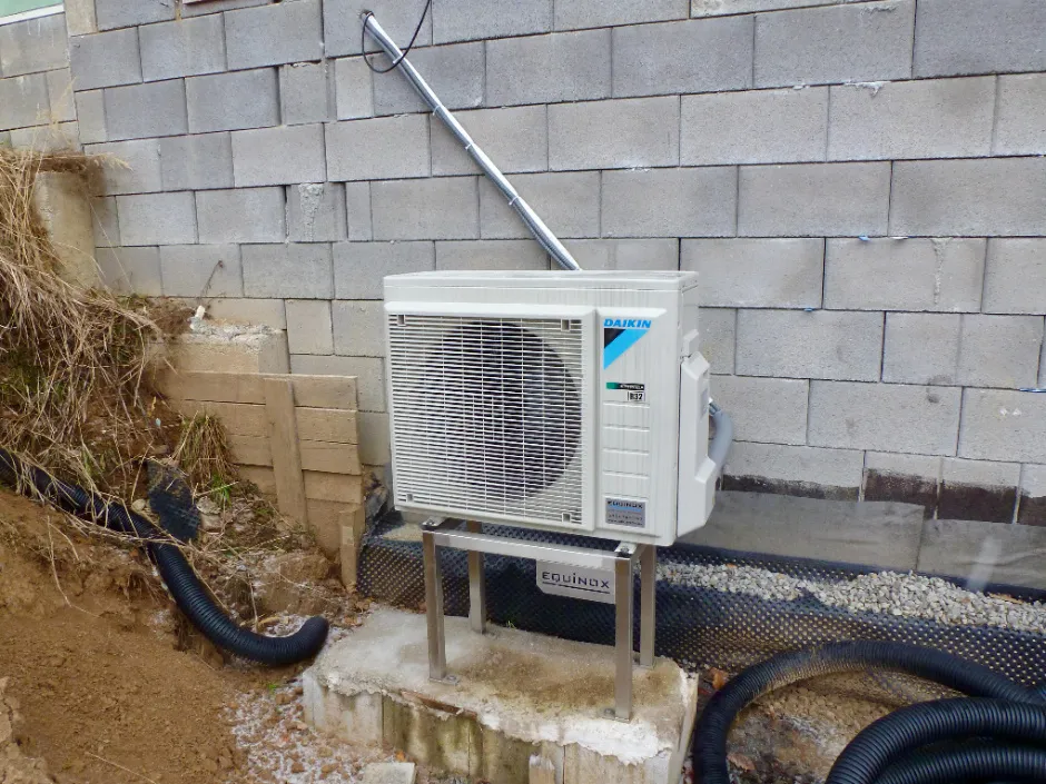 Tepelné čerpadlo vzduch voda Daikin Altherma 3 8kW s chladením rodinný dom Pitelová