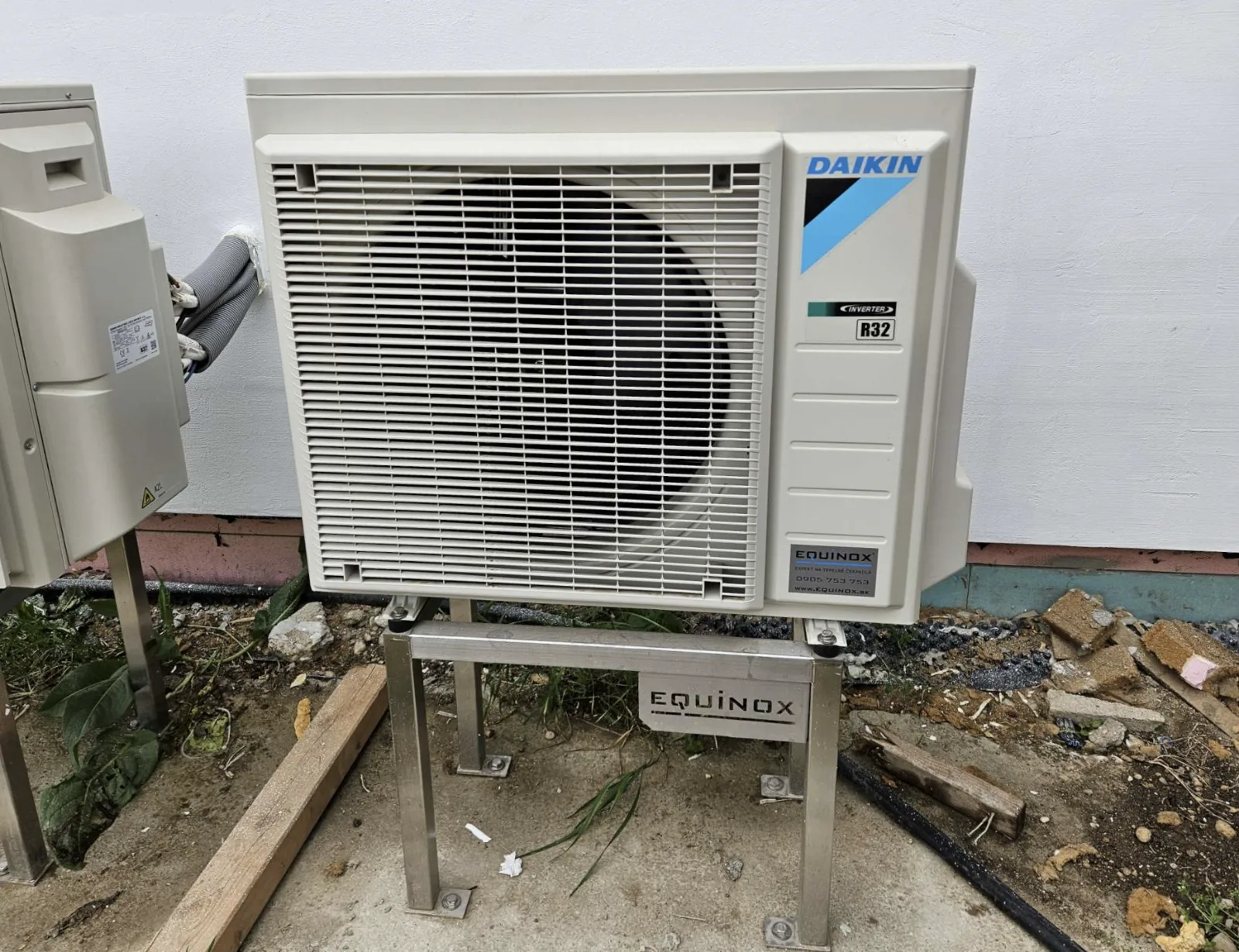 Tepelné čerpadlo vzduch voda Daikin Altherma 3 8kW s chladením rodinný dom Potzneusiedl