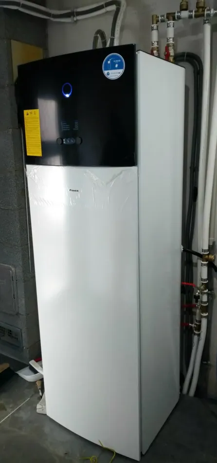 Tepelné čerpadlo vzduch voda Daikin Altherma 3 8kW s chladením rodinný dom Revúca