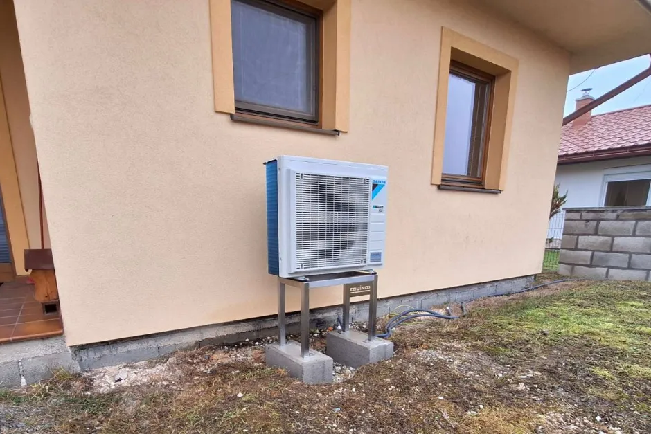Tepelné čerpadlo vzduch voda Daikin Altherma 3 8kW s chladením rodinný dom Sása