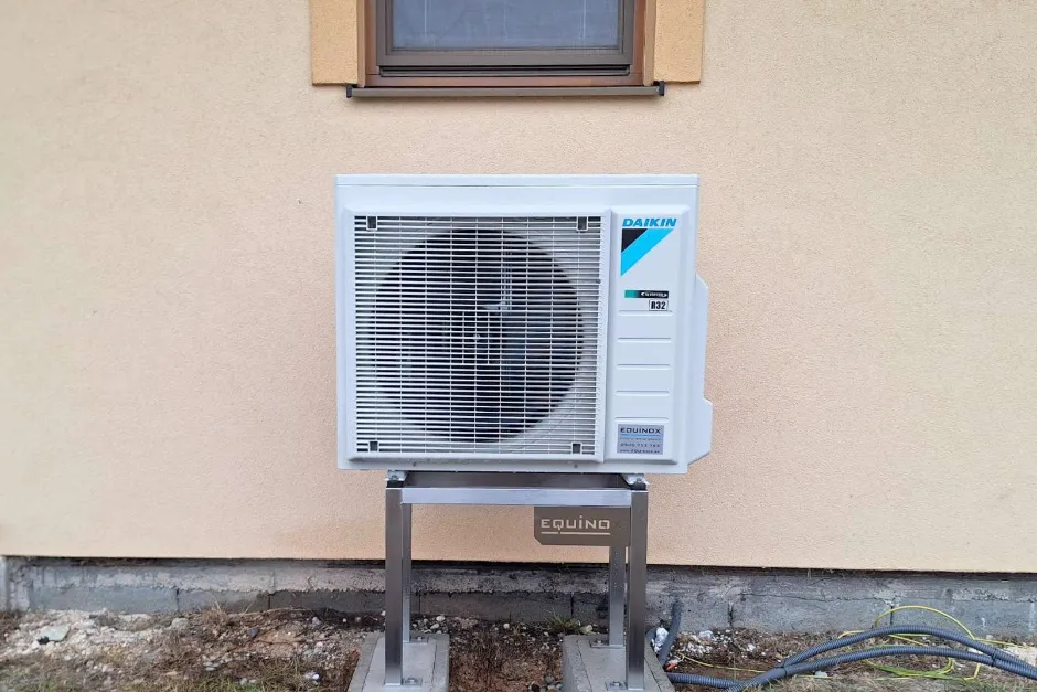 Tepelné čerpadlo vzduch voda Daikin Altherma 3 8kW s chladením rodinný dom Sása