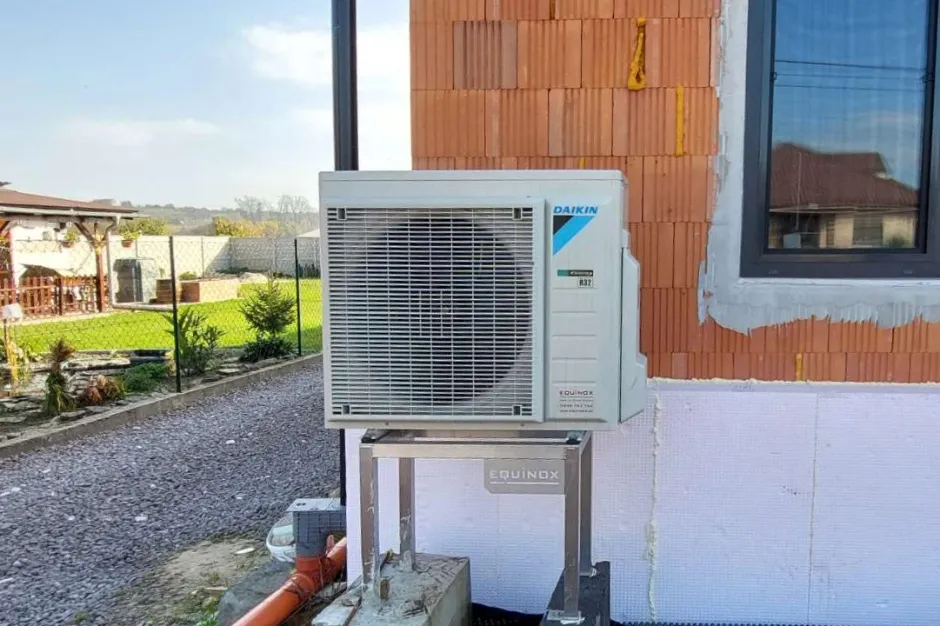 Tepelné čerpadlo vzduch voda Daikin Altherma 3 8kW s chladením rodinný dom Slepčany