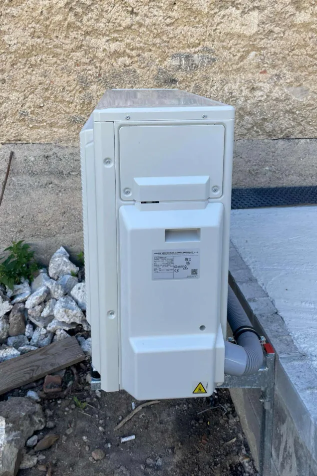 Tepelné čerpadlo vzduch voda Daikin Altherma 3 8kW s chladením rodinný dom Slovenská Ľupča