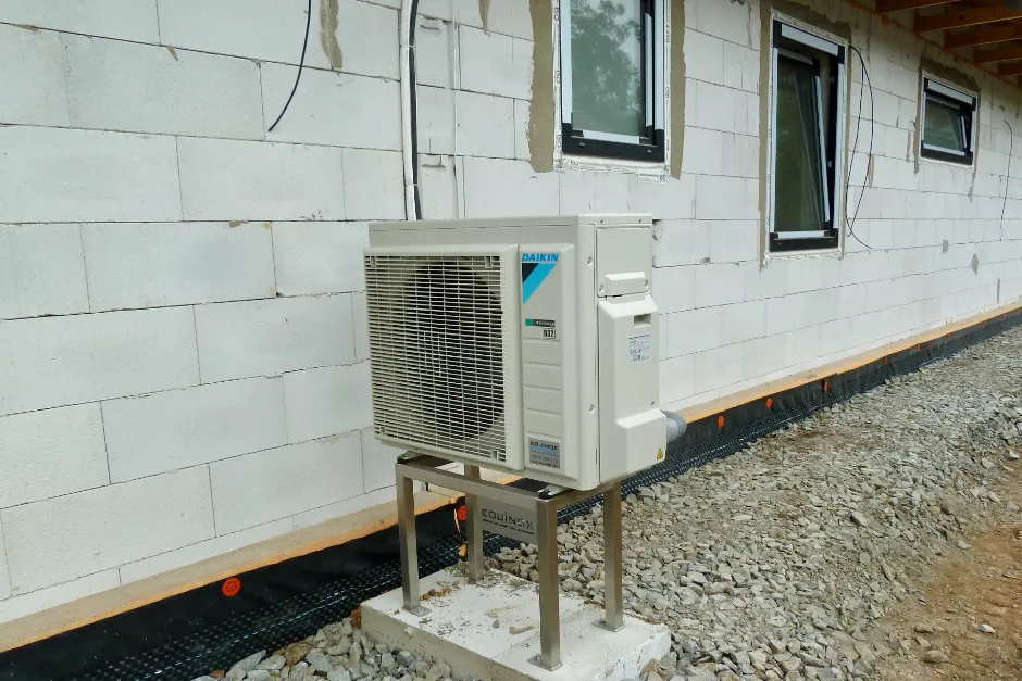 Tepelné čerpadlo vzduch voda Daikin Altherma 3 8kW s chladením rodinný dom Stožok