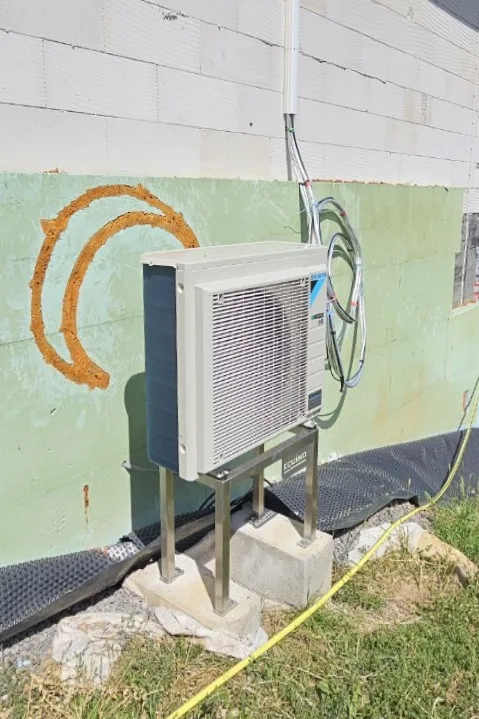Tepelné čerpadlo vzduch voda Daikin Altherma 3 8kW s chladením rodinný dom Stožok