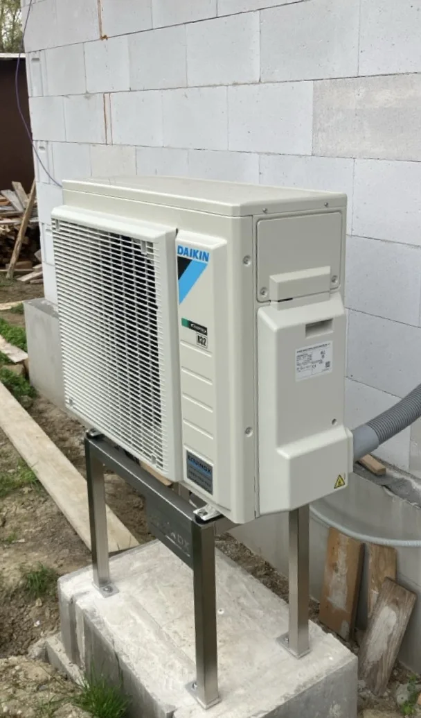 Tepelné čerpadlo vzduch voda Daikin Altherma 3 6kW rodinný dom Veľké Kostoľany