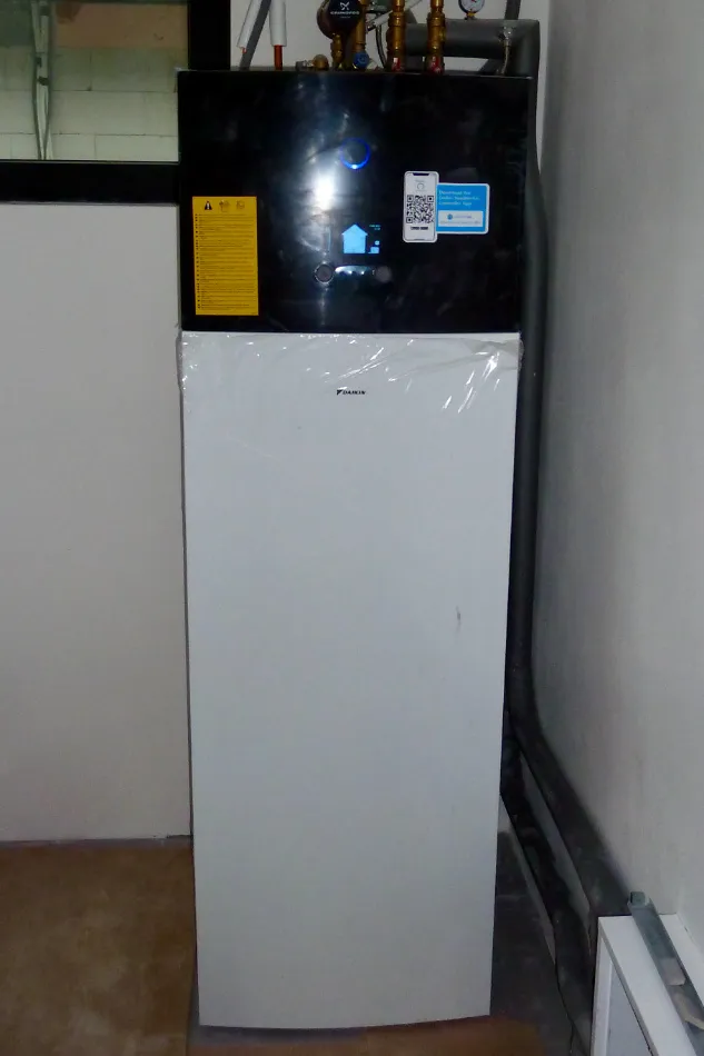 Tepelné čerpadlo vzduch voda Daikin Altherma 3 8kW s chladením rodinný dom Vráble