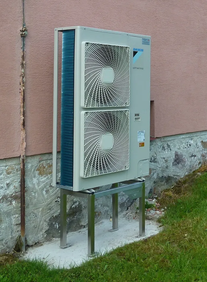 Tepelné čerpadlo vzduch voda Daikin Altherma HT vysokoteplotné 11kW rod. dom Horná Štubňa