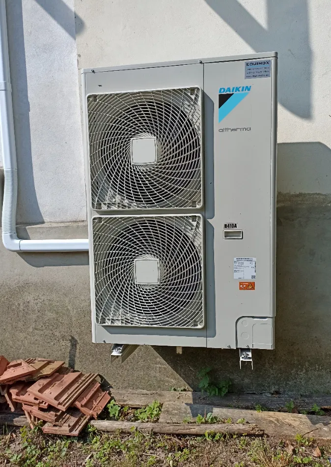 Tepelné čerpadlo vzduch voda Daikin Altherma HT vysokoteplotné 11kW rod. dom Nová Bošáca