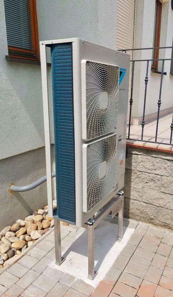 Tepelné čerpadlo vzduch voda Daikin Altherma HT vysokoteplotné 11kW rod.dom Dunajská Lužná